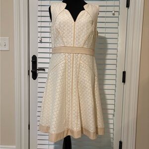 Ann Taylor Cream Sleeveless Sweetheart Dress